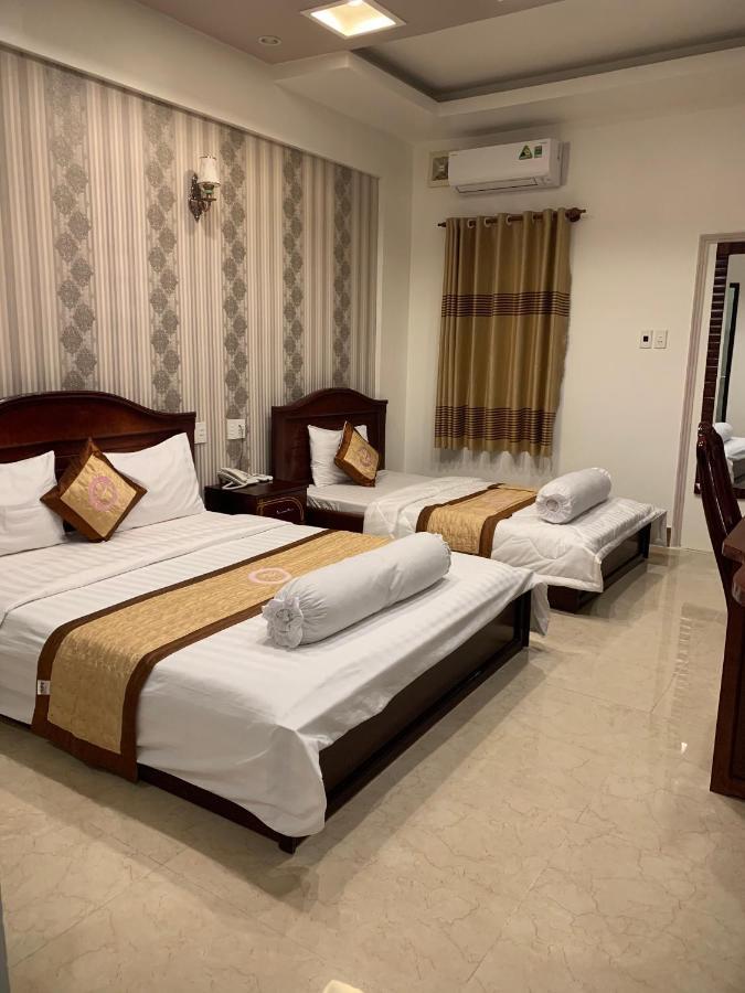Phuc Hung Hotel Rạch Giá Luaran gambar
