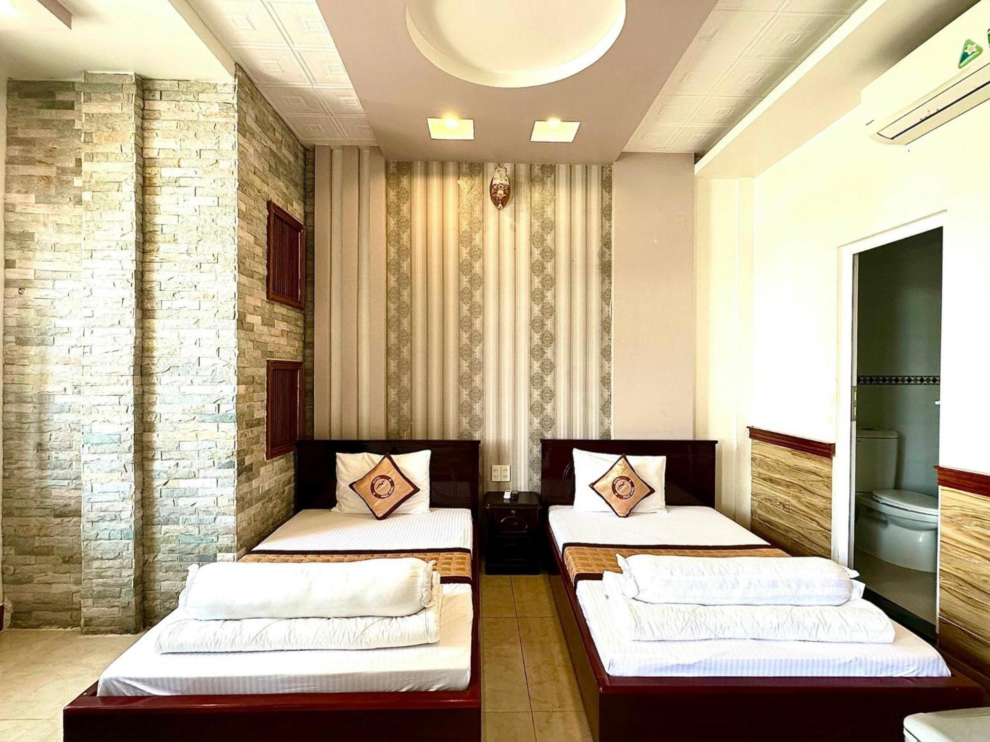 Phuc Hung Hotel Rạch Giá Luaran gambar