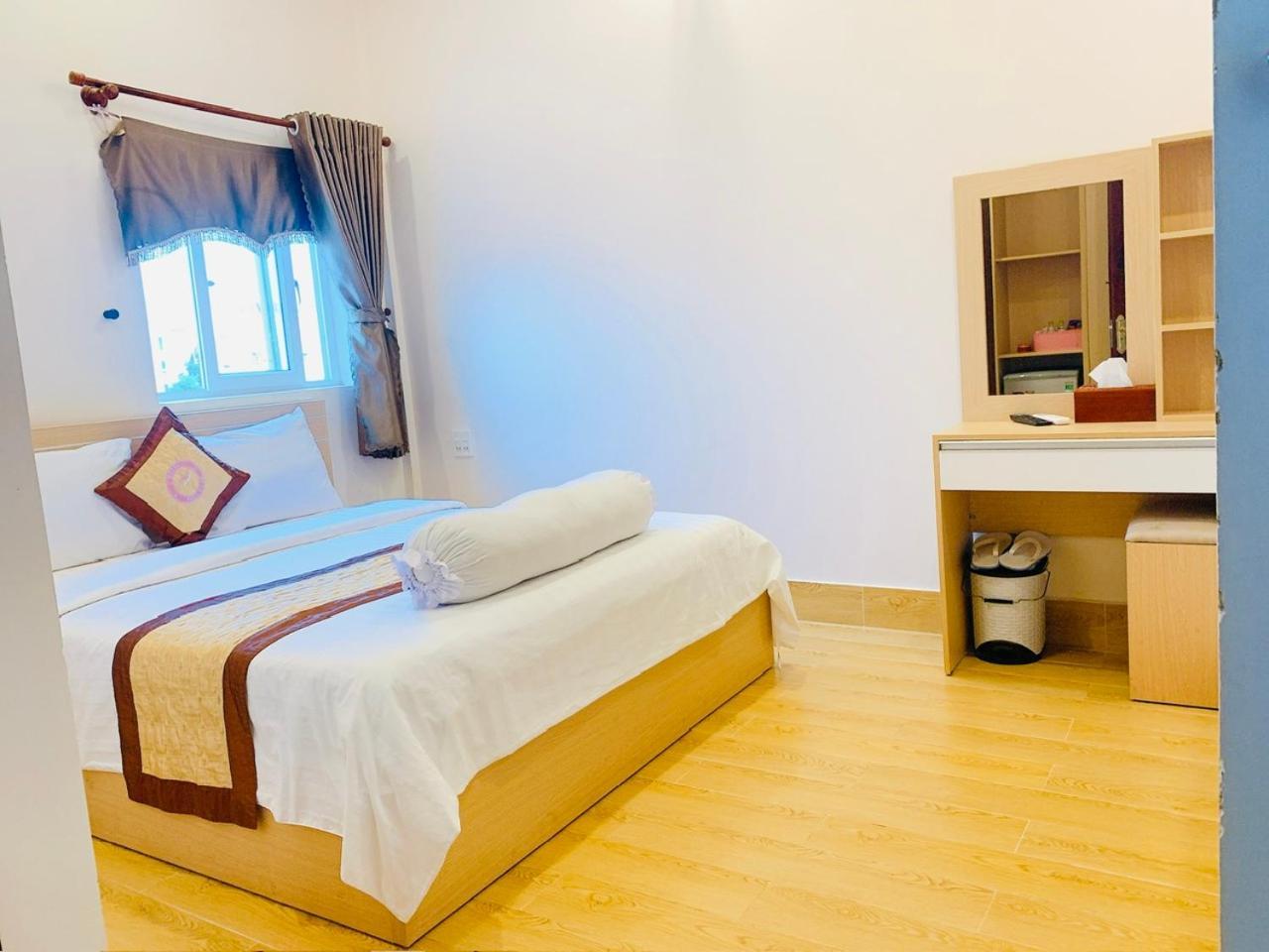 Phuc Hung Hotel Rạch Giá Luaran gambar