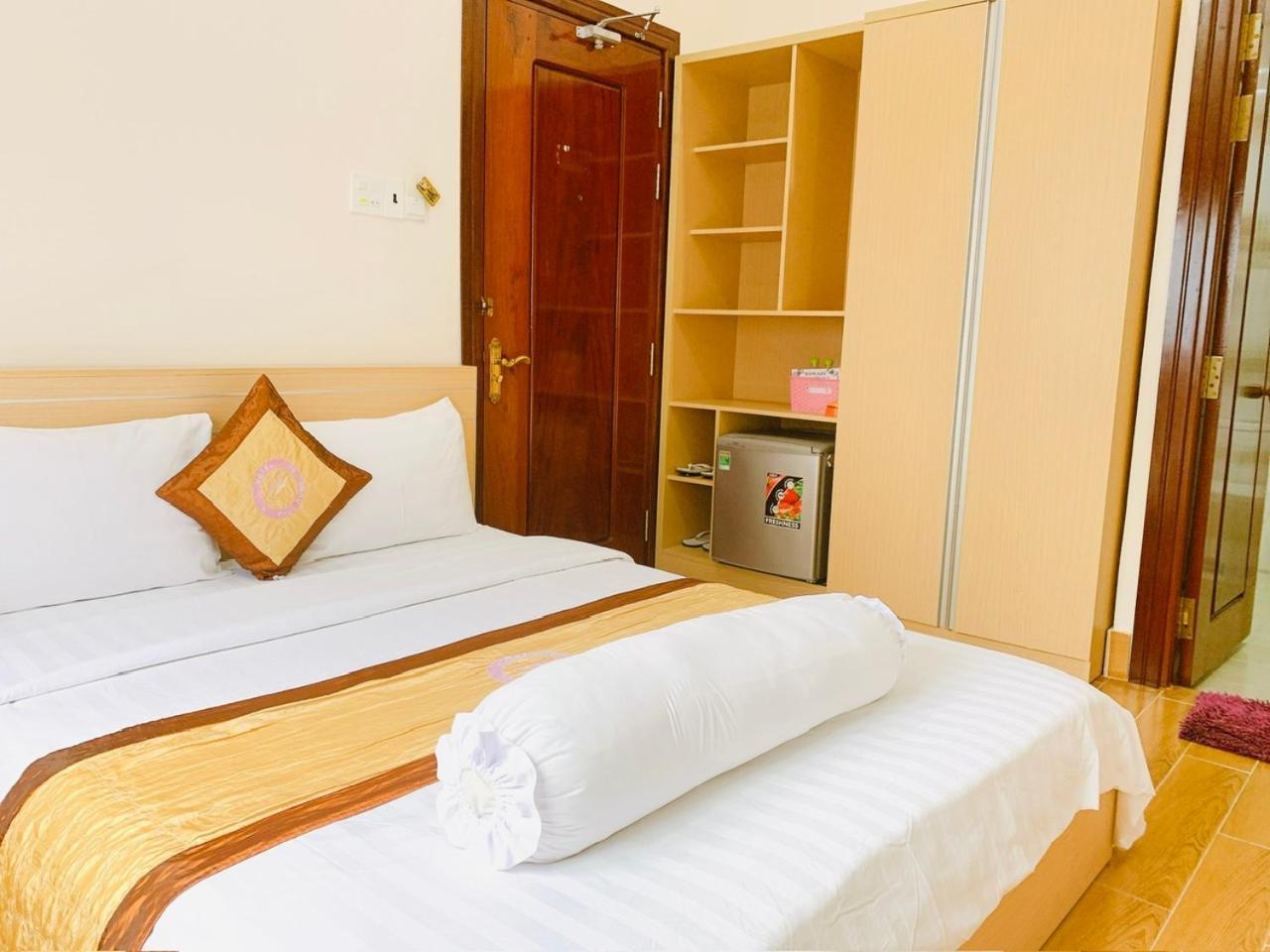 Phuc Hung Hotel Rạch Giá Luaran gambar