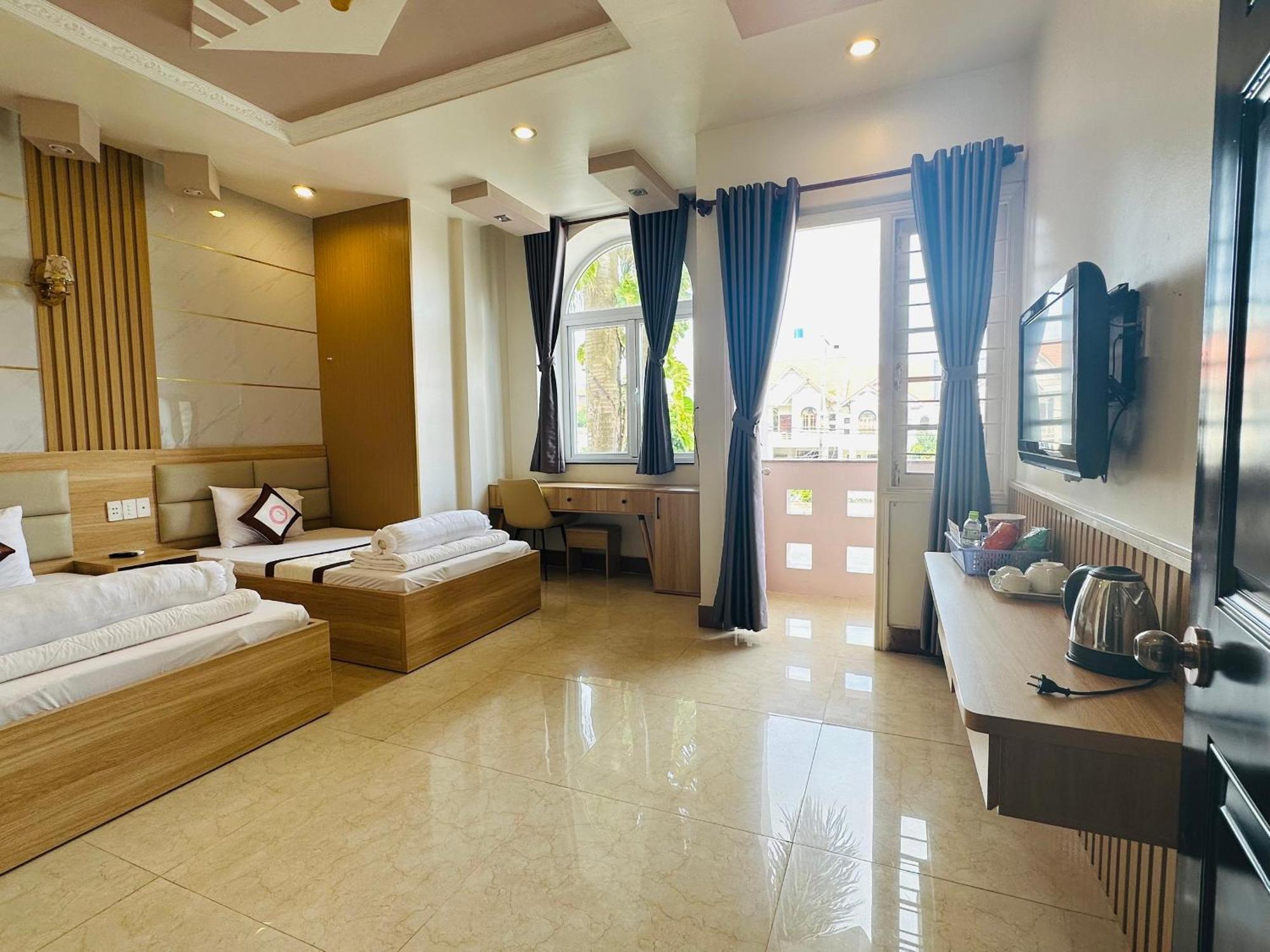 Phuc Hung Hotel Rạch Giá Luaran gambar